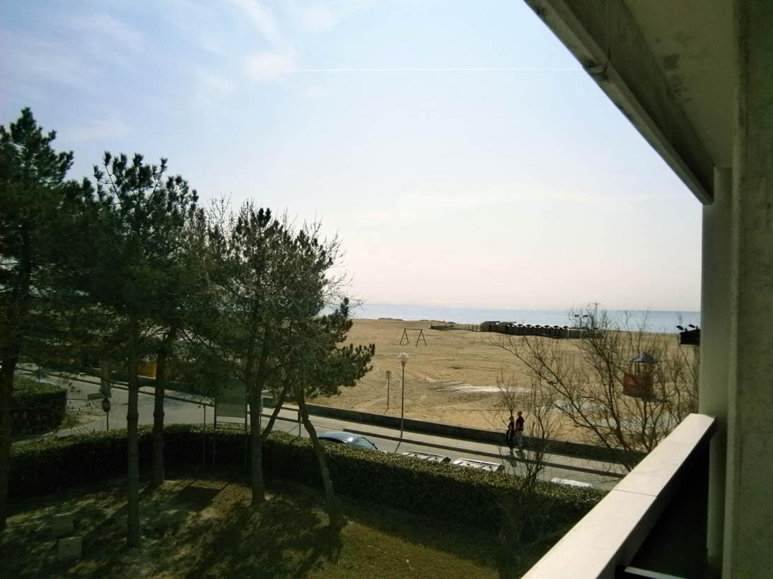 Condominio Columbus 비비오네 외부 사진